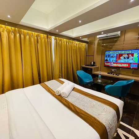 Home2 Renaissance Club Βομβάη Εξωτερικό φωτογραφία