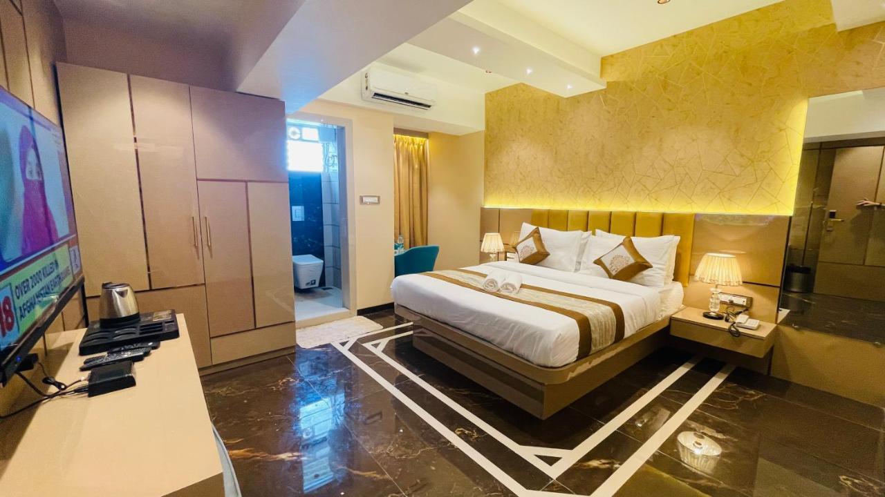 Home2 Renaissance Club Βομβάη Εξωτερικό φωτογραφία