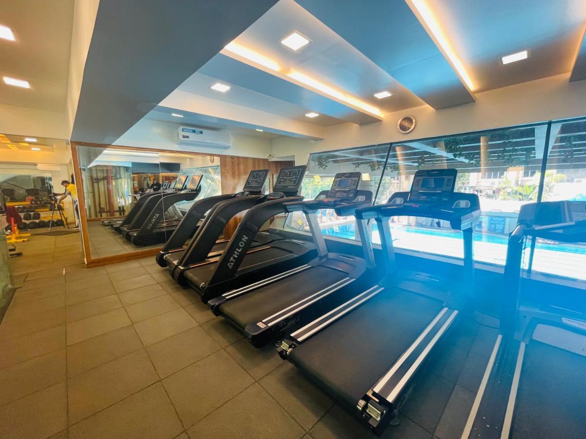 Home2 Renaissance Club Βομβάη Εξωτερικό φωτογραφία
