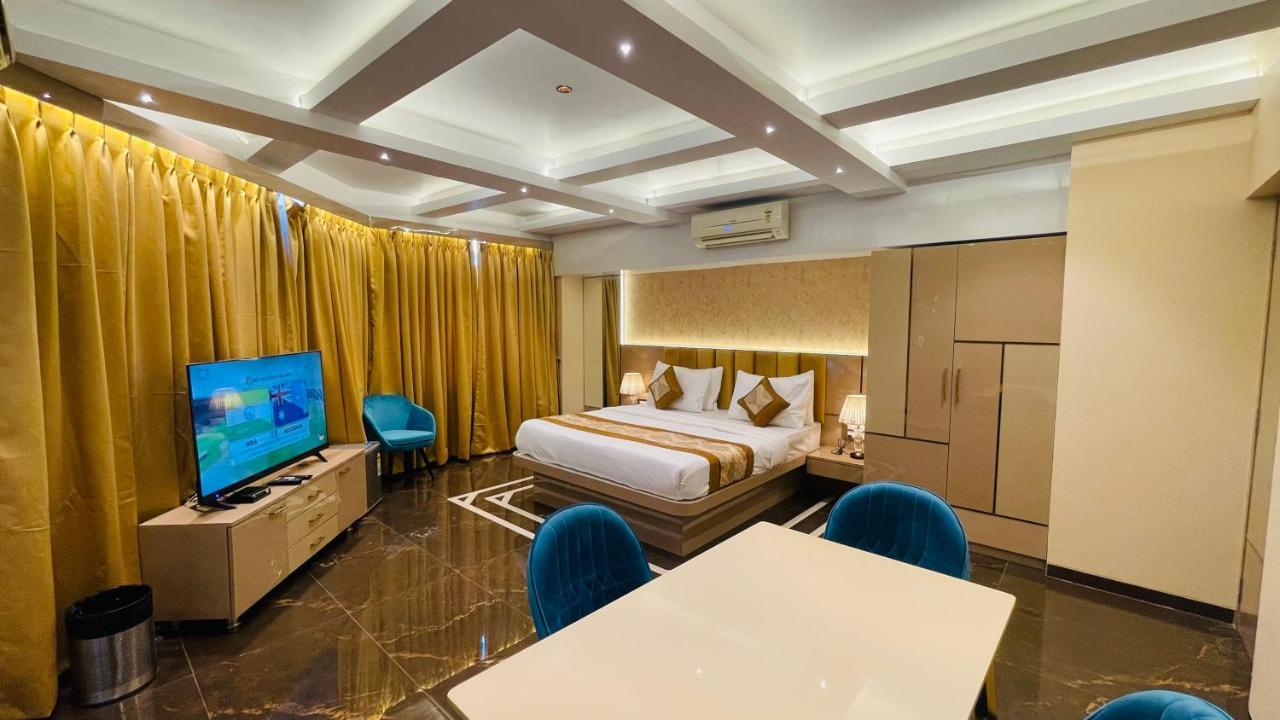Home2 Renaissance Club Βομβάη Εξωτερικό φωτογραφία