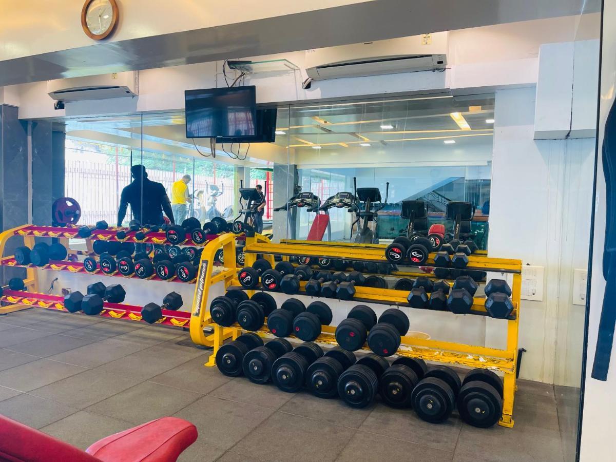 Home2 Renaissance Club Βομβάη Εξωτερικό φωτογραφία