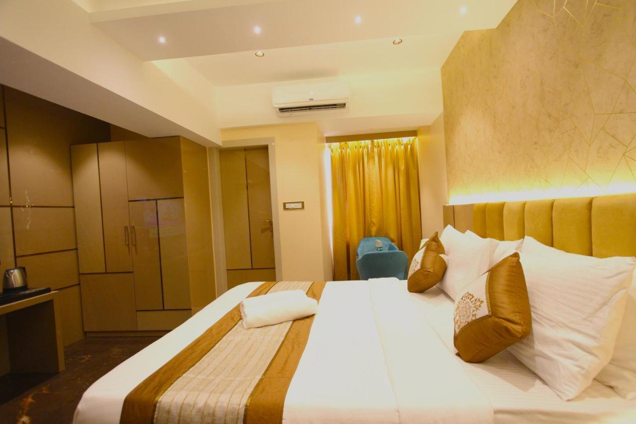 Home2 Renaissance Club Βομβάη Εξωτερικό φωτογραφία