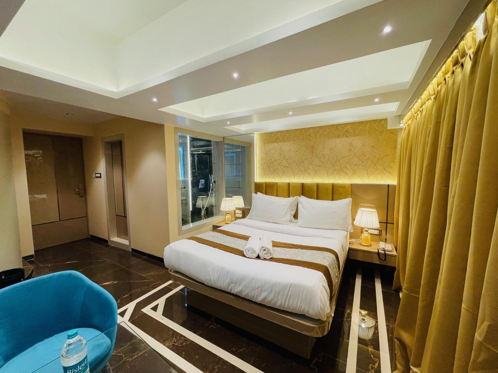 Home2 Renaissance Club Βομβάη Εξωτερικό φωτογραφία