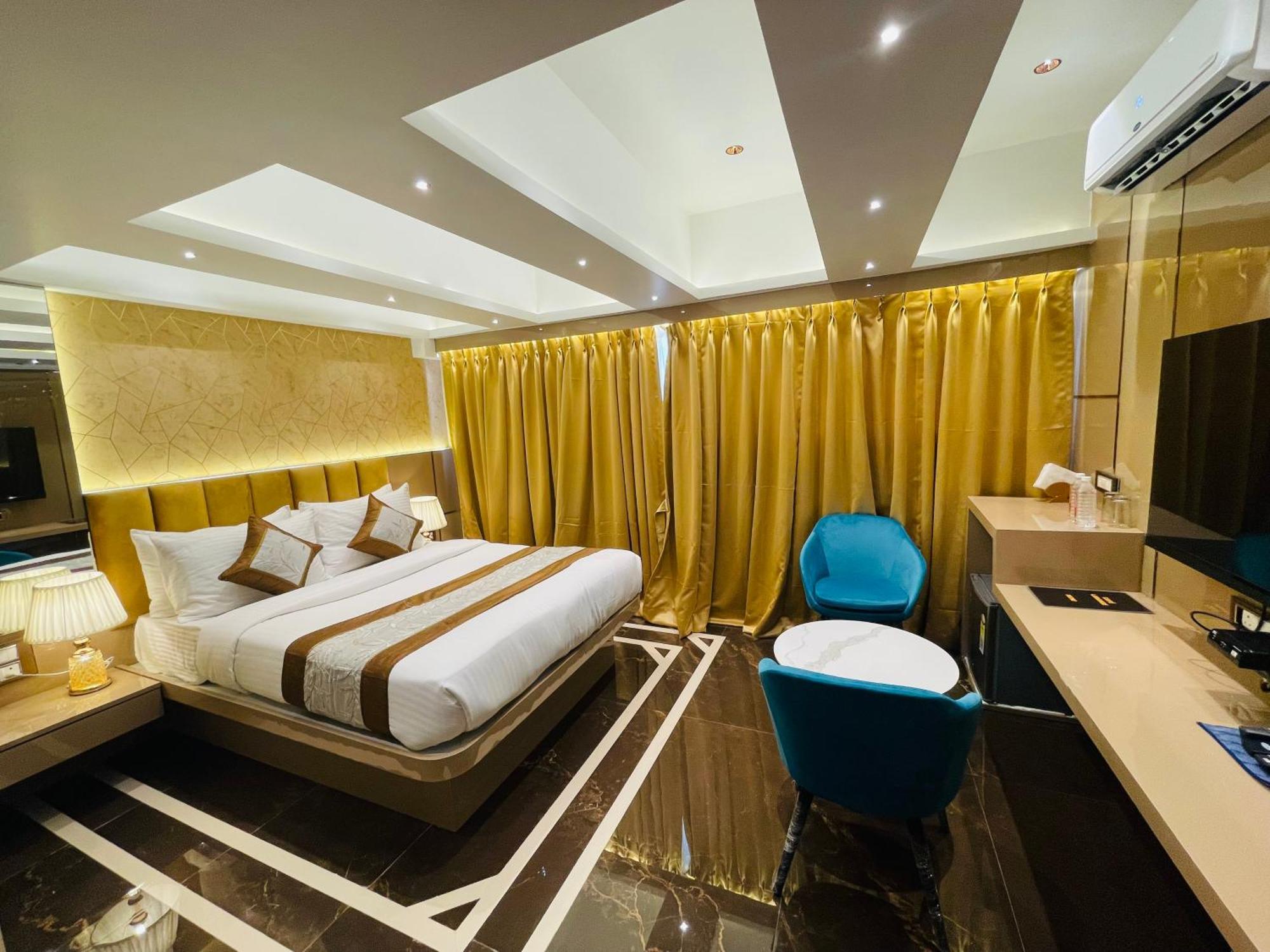 Home2 Renaissance Club Βομβάη Εξωτερικό φωτογραφία