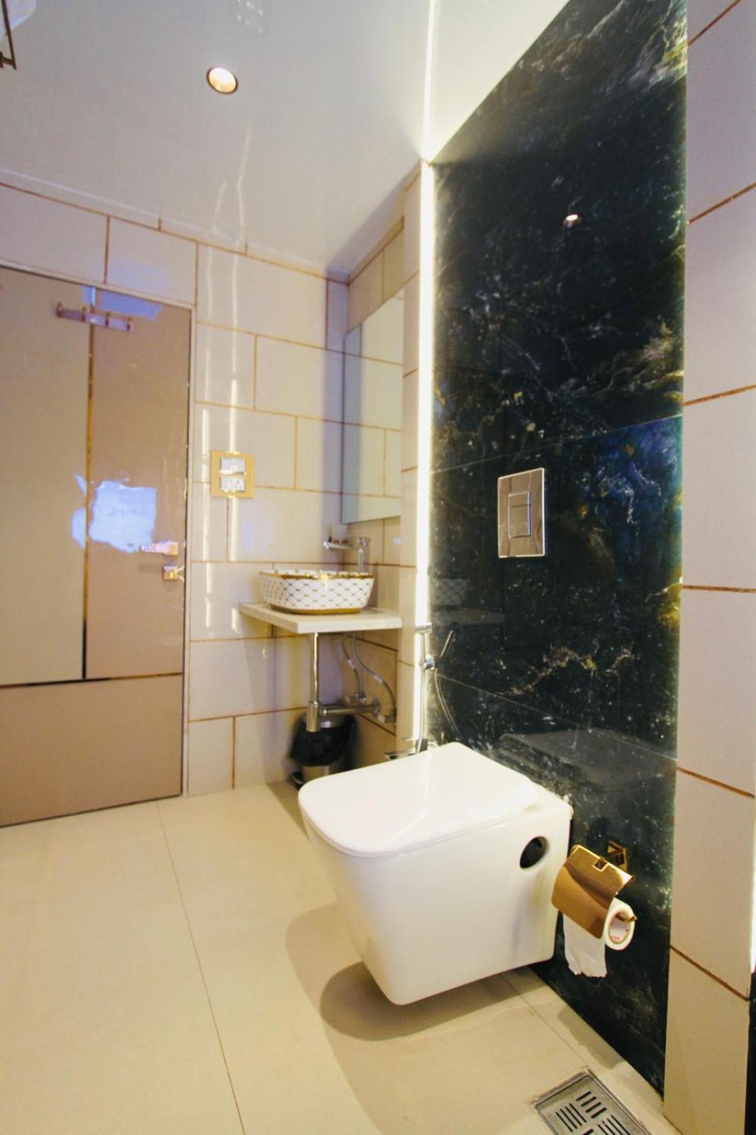 Home2 Renaissance Club Βομβάη Εξωτερικό φωτογραφία